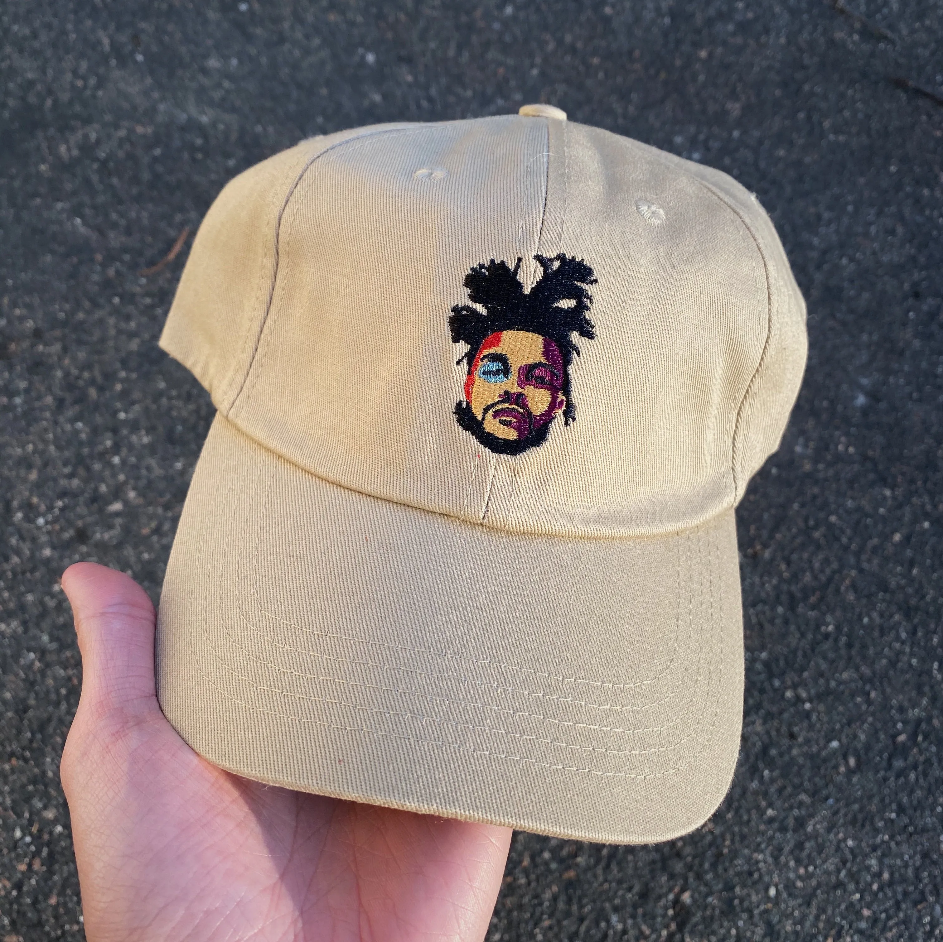 WEEKND KOTF HAT (TAN)