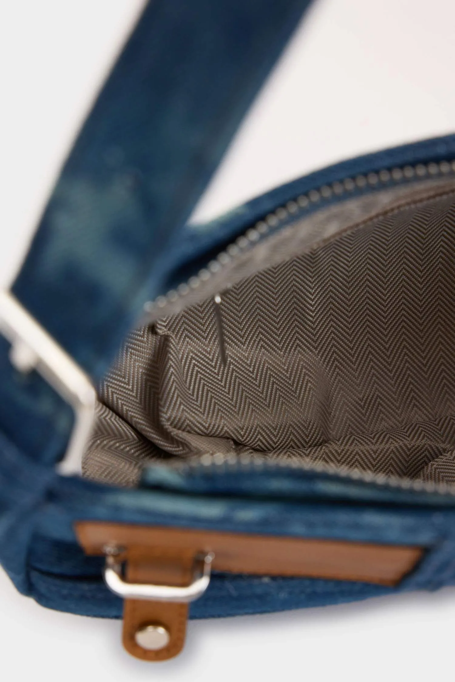 Women Jean Look Shoulder Bag