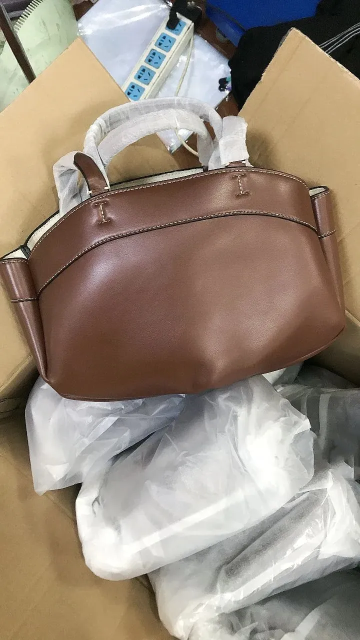 Women’s Retro Large Capacity PU Leather Tote Bag