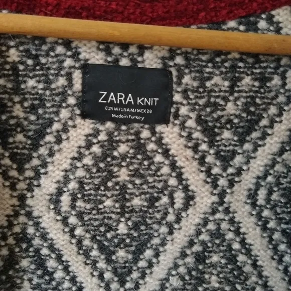𝅺ZARA knit Oversized Wool blend Open geometric print Sweater Womens size M